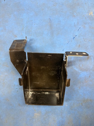 Yamaha tt500 battery box - yamaha,