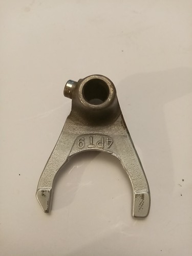 Primary gearshift shift - fork, 2